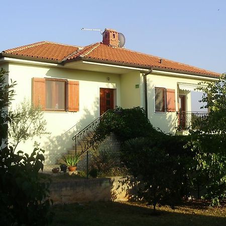 Apartment Jana Stinjan Exterior photo